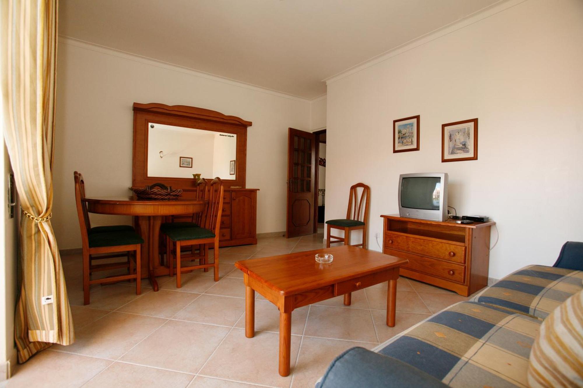 Apartamentos Coral Do Vau Portimão Buitenkant foto